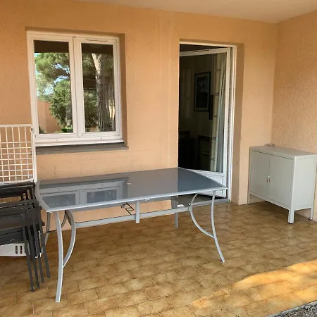 Vacation With Pool, Tennis, Pétanque&parking Saint-Raphaël